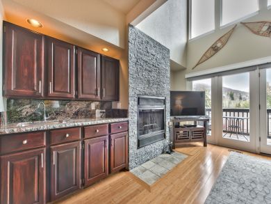 Deer Valley Vacation Townhome on Shuttle route