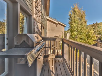 Deer Valley Vacation Townhome on Shuttle route