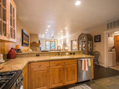 Park City Deer Valley Canyons Resort Condo 923015 Park City Deer Valley Canyons Resort Condo 923015