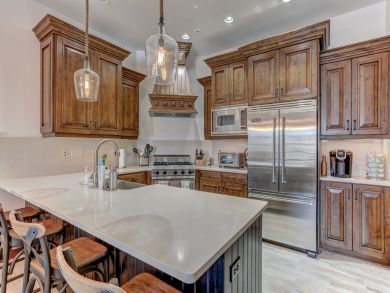 Park City Deer Valley Canyons Resort Condo 923030