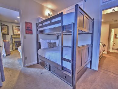 Park City Deer Valley Canyons Resort Condo 923054