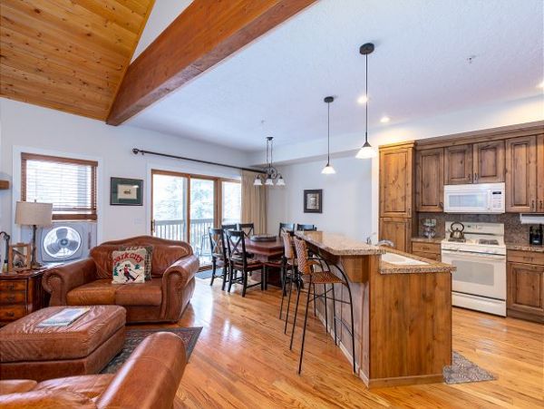 Spacious Mountain Retreat with Hot Tub & Great Location