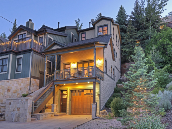 Modern Luxury Vacation Rental with 3 Bedrooms in Park City