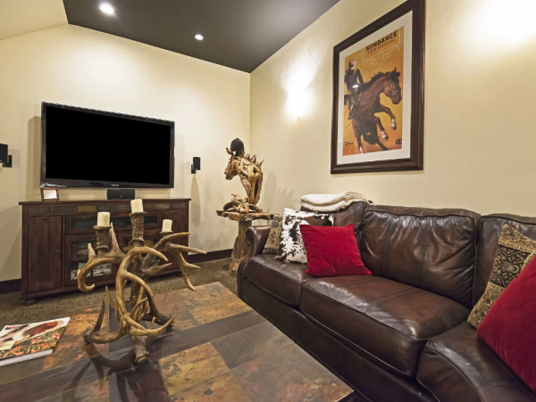 Modern Luxury Vacation Rental with 3 Bedrooms in Park City