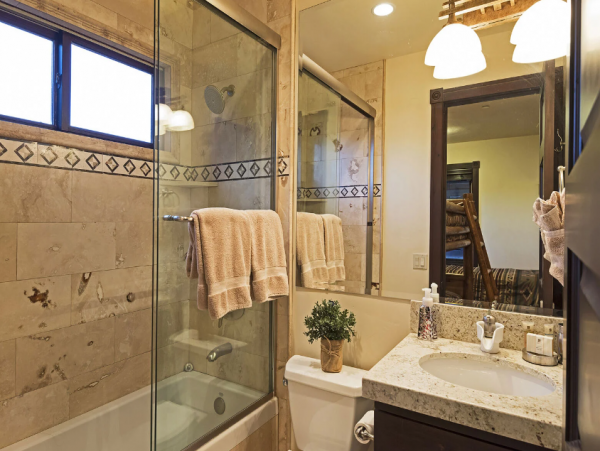 Modern Luxury Vacation Rental with 3 Bedrooms in Park City