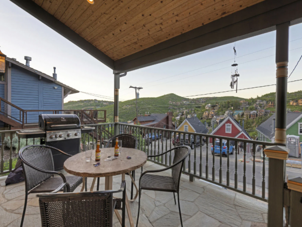 Modern Luxury Vacation Rental with 3 Bedrooms in Park City