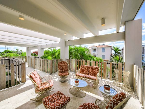 Anna Maria Amazing 7 Bedroom Home with a Beautiful Pool
