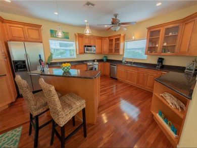 Anna Maria Island Holmes Beach Home 923250