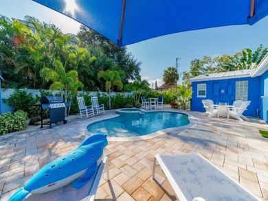 Holmes Beach Vacation Rental Sleeps Six Guests