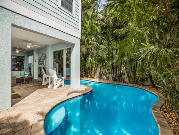 Holmes Beach Vacation Rental Pool Home Five Bedrooms