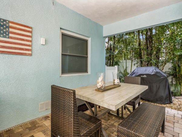 Holmes Beach Vacation Rental Pool Home Five Bedrooms