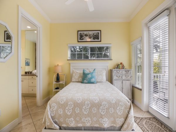 Holmes Beach Vacation Rental Pool Home Five Bedrooms