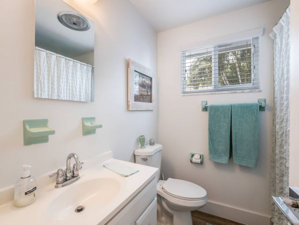 Anna Maria Vacation Rental Pool Home Sleeps Six Guests
