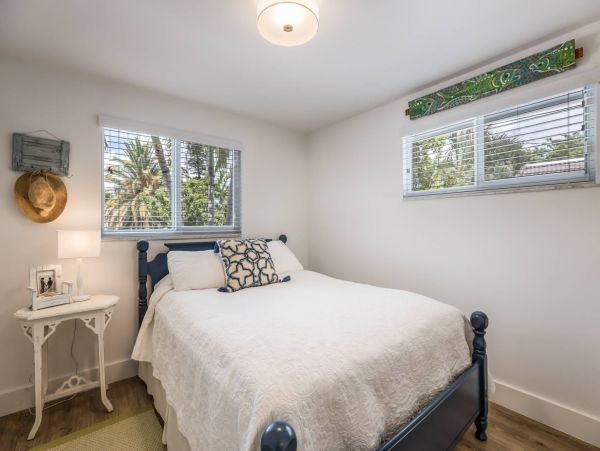 Anna Maria Vacation Rental Pool Home Sleeps Six Guests