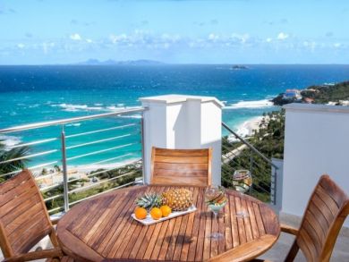 Saint Maarten Vacation Home Sleeps twelve Guests.