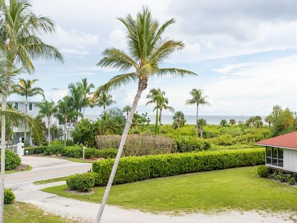 Sanibel Island Vacation Rental Luxury Gulf-View Sanibel Beach Home
