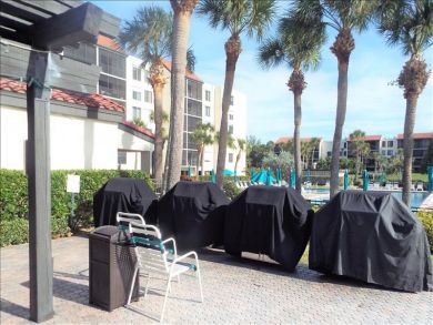 Longboat Key Vacation Condo Sleeps Six Guests.