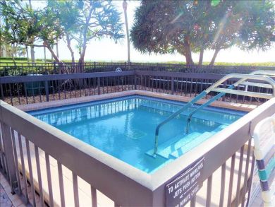 Longboat Key Vacation Condo Sleeps Six Guests.