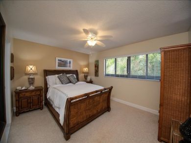 Longboat Key Vacation Condo Sleeps Six Guests.