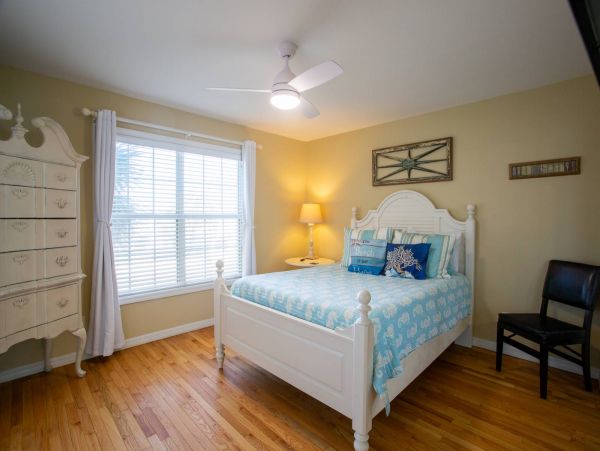 Madeira Vacation Townhouse Sleeps Eight Guests