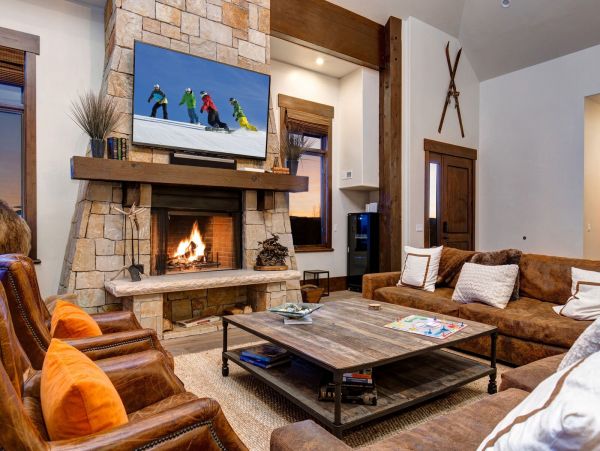 Oakley Luxury Vacation Home Mountain Views 22 Guests