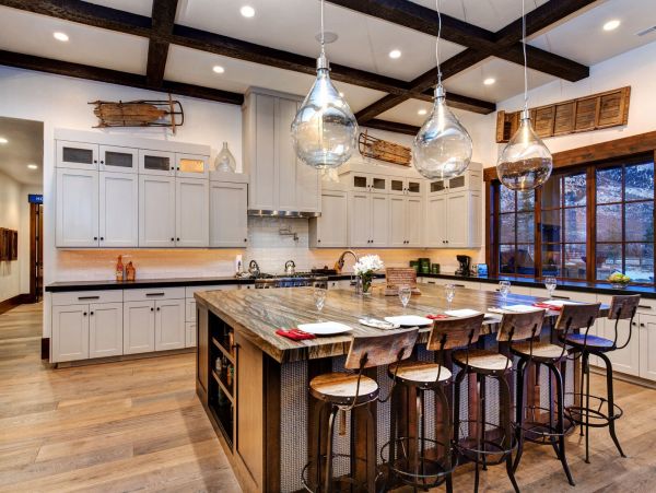 Oakley Luxury Vacation Home Mountain Views 22 Guests
