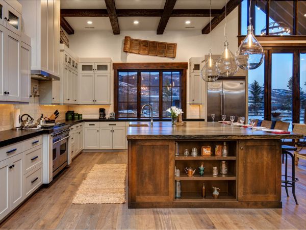Oakley Luxury Vacation Home Mountain Views 22 Guests
