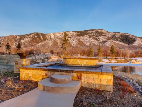 Oakley Luxury Vacation Home Mountain Views 22 Guests