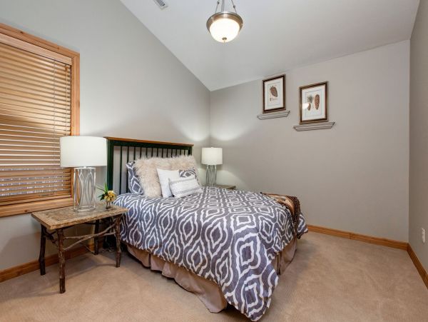 Very Convenient location short walk to Main Street and slope