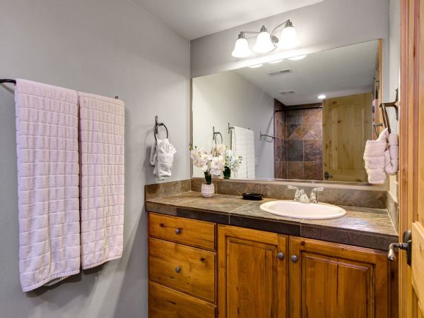 Very Convenient location short walk to Main Street and slope