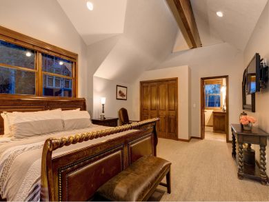 Incredible Location and Fabulous Finishes!