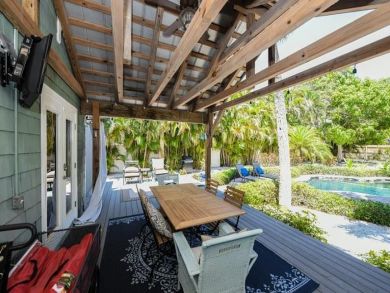 Anna Maria Island Holmes Beach Home 923350