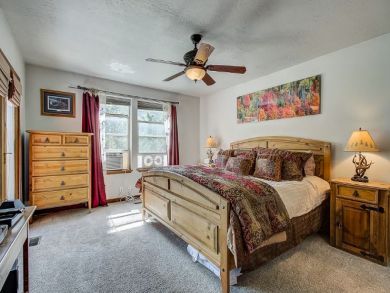 Four Bedroom Vacation Home in Park City with Beautiful View & Walk to Lift