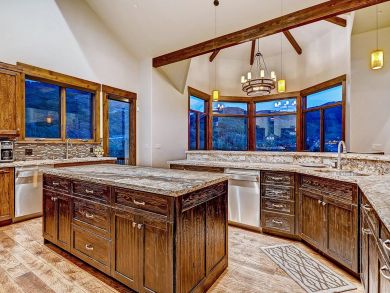 Park City Deer Valley Canyons Resort Home 923540