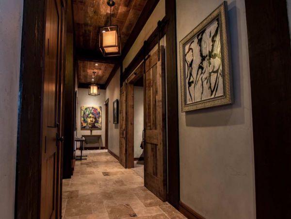 Elegant Luxury Park City Estate Home A Mixture of Fashion & Function