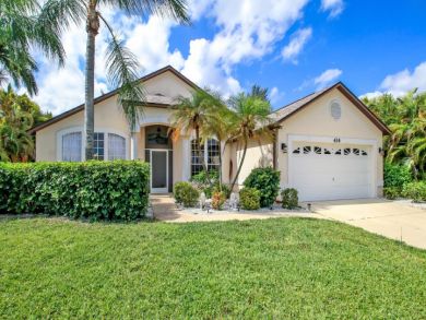 Canal Front 3 Bedrooms Vacation Home Sleeps 6 in Cape Coral