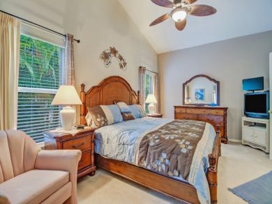 Canal Front 3 Bedrooms Vacation Home Sleeps 6 in Cape Coral