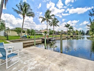Canal Front 3 Bedrooms Vacation Home Sleeps 6 in Cape Coral