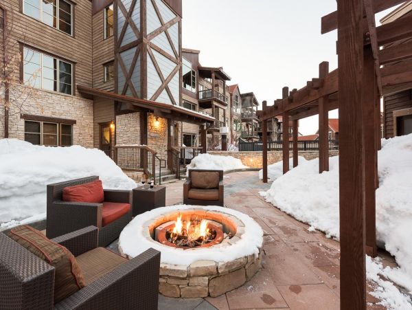 Silver Star Park City Ski in Ski out, restaurant on site