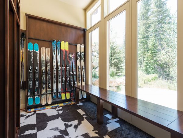 Elite Rental in the Colony, ski in ski out