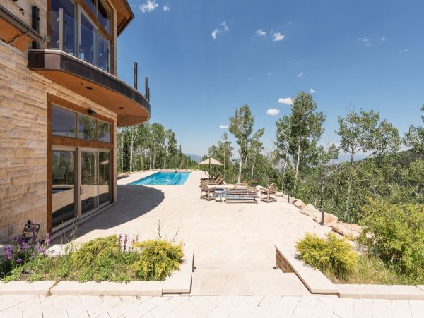 Elite Rental in the Colony, ski in ski out