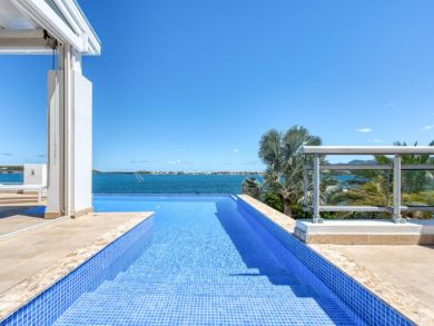 Saint Martin Bay Front 5 Bedroom Rental Home with Pool