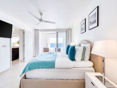 Saint Martin Bay Front 5 Bedroom Rental Home with Pool