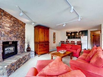 Vail Three Bedroom Vacation Condo Rental Sleeps Eight Guests
