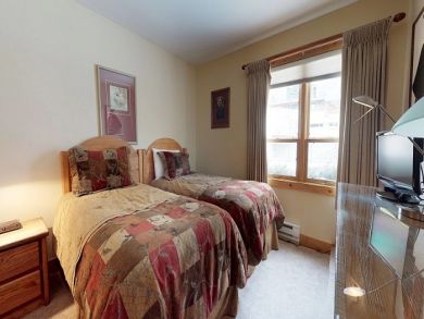 Vail Mountain View Three Bedroom Condo