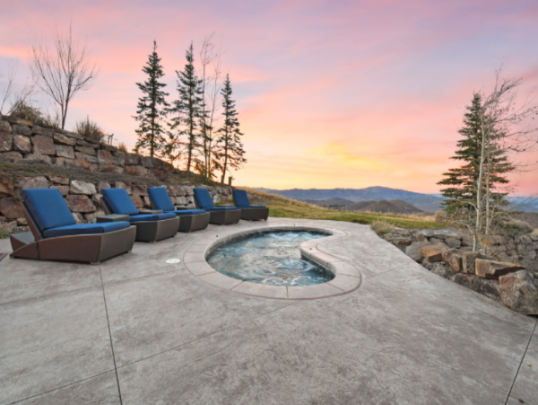 Stunning Ski In/Ski Out Chalet Pool Fitness Room & Theater