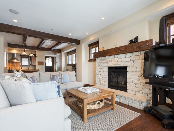 Lovely Vacation Rental with 3 Bedrooms & Private Spa
