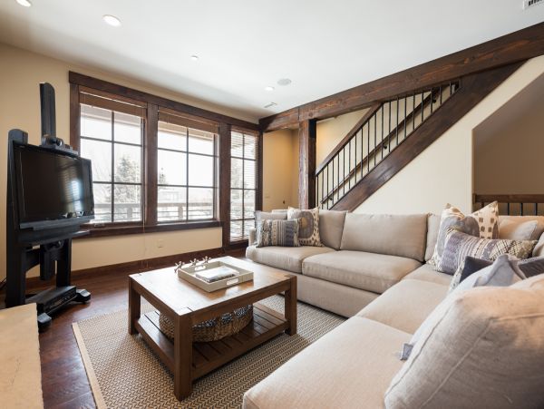Lovely Vacation Rental with 3 Bedrooms & Private Spa