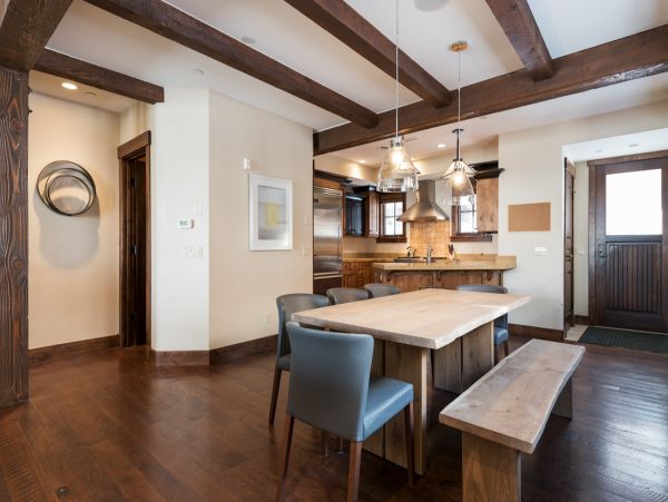 Lovely Vacation Rental with 3 Bedrooms & Private Spa