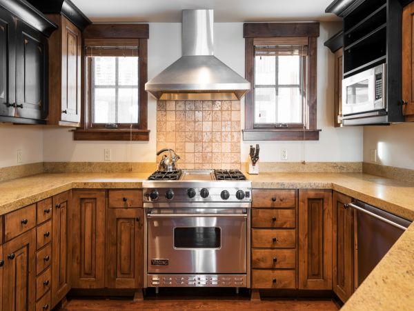 Lovely Vacation Rental with 3 Bedrooms & Private Spa